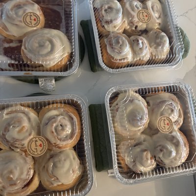  Cinnamon rolls *Dozen*