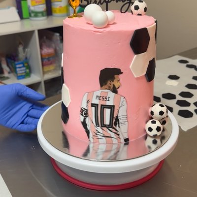 Messi Soccer Cake 