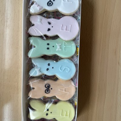 6 Easter Peeps 