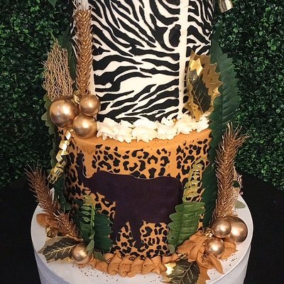Custom Tiered Cake (6 inch + 8 inch) 
