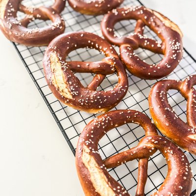 Bavarian Pretzels - half dozen