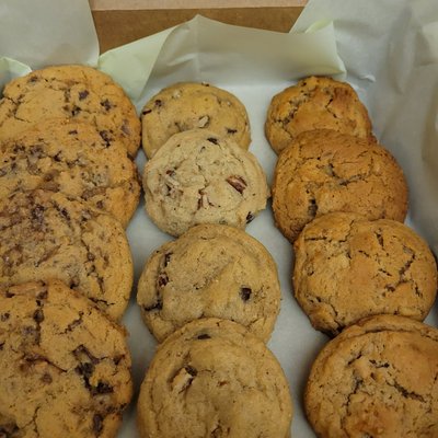 Dozen Cookies