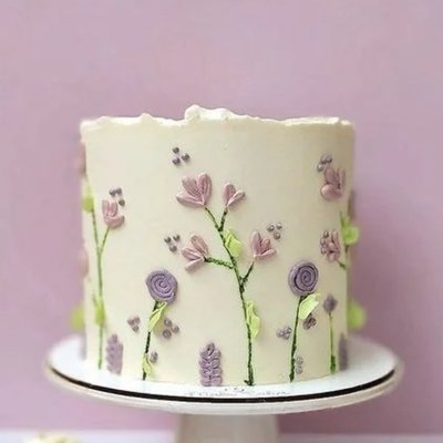 8 Inch Cake 