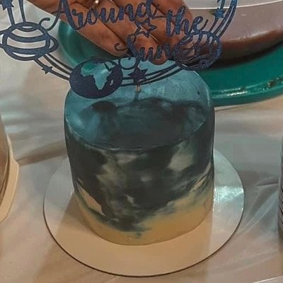 4” Round Cake (2 Layer)