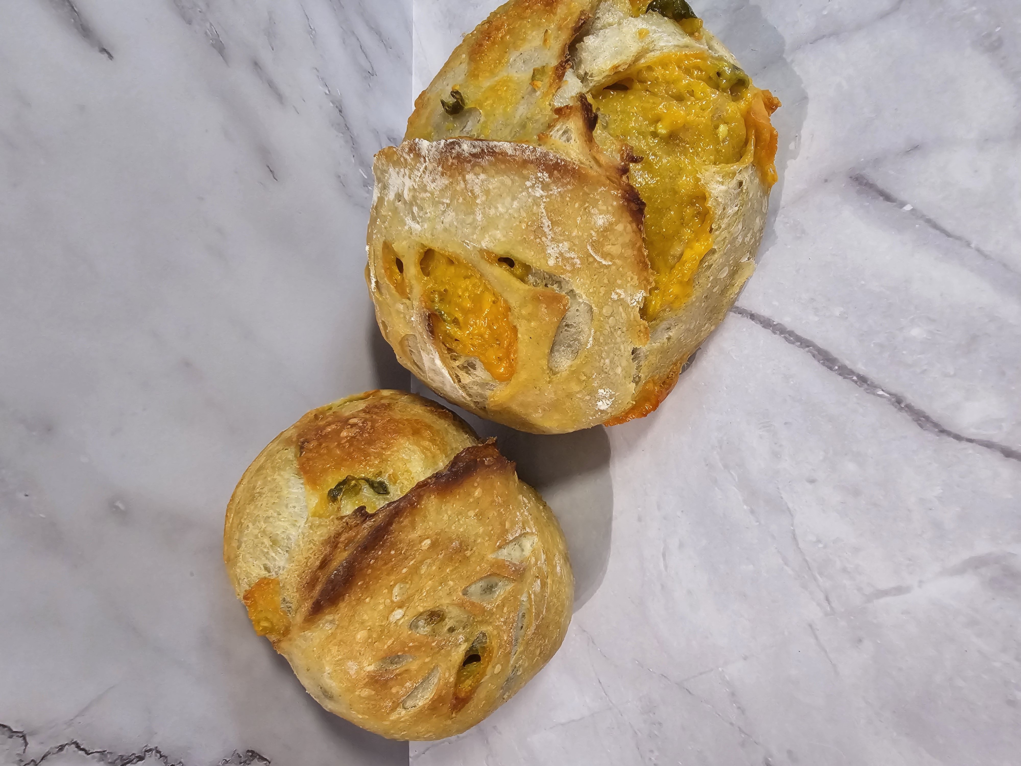 Large Jalapeño Cheddar Sourdough