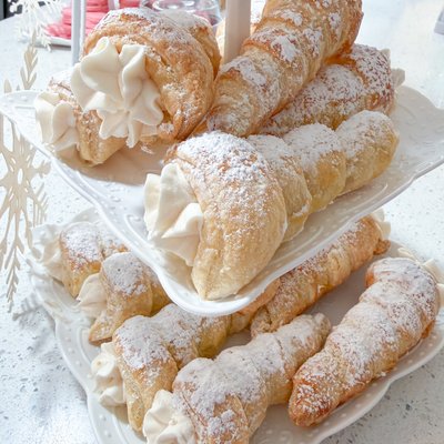 Cream Horns
