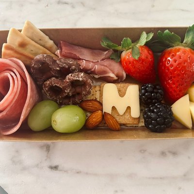 Charcuterie Box 6