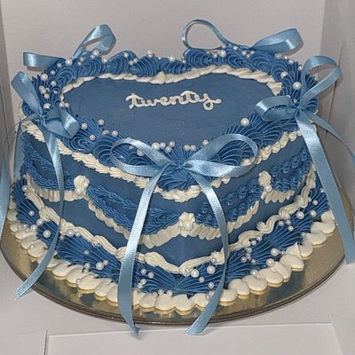 Vintage Heart Cake