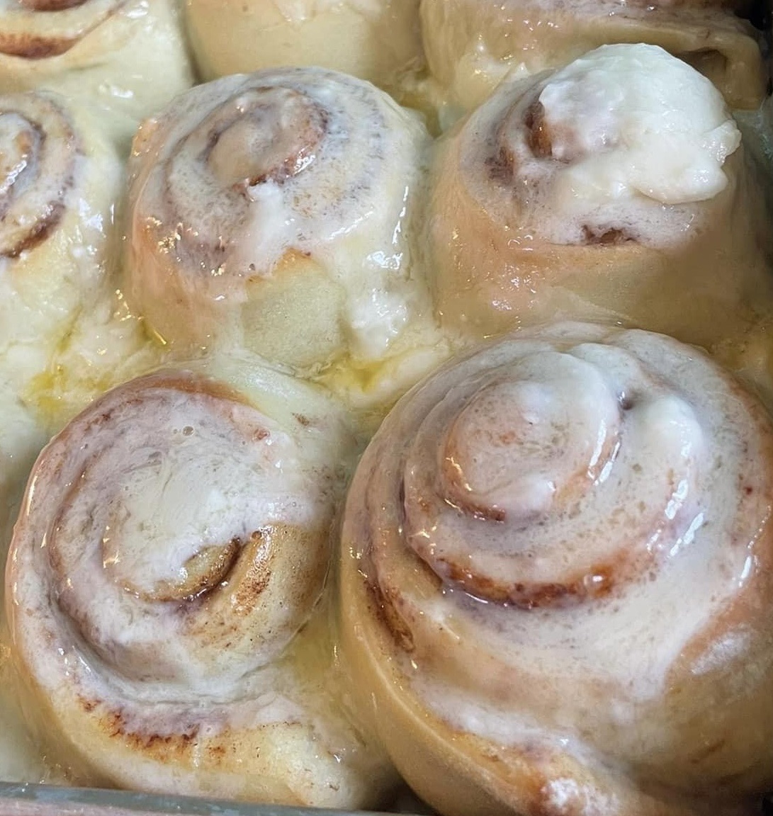Cinnamon Rolls - 4 Pack 