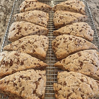 Cinnamon Honey Scone (1)