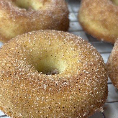 Cinnamon Sugar Donuts - Half-Dozen (6)