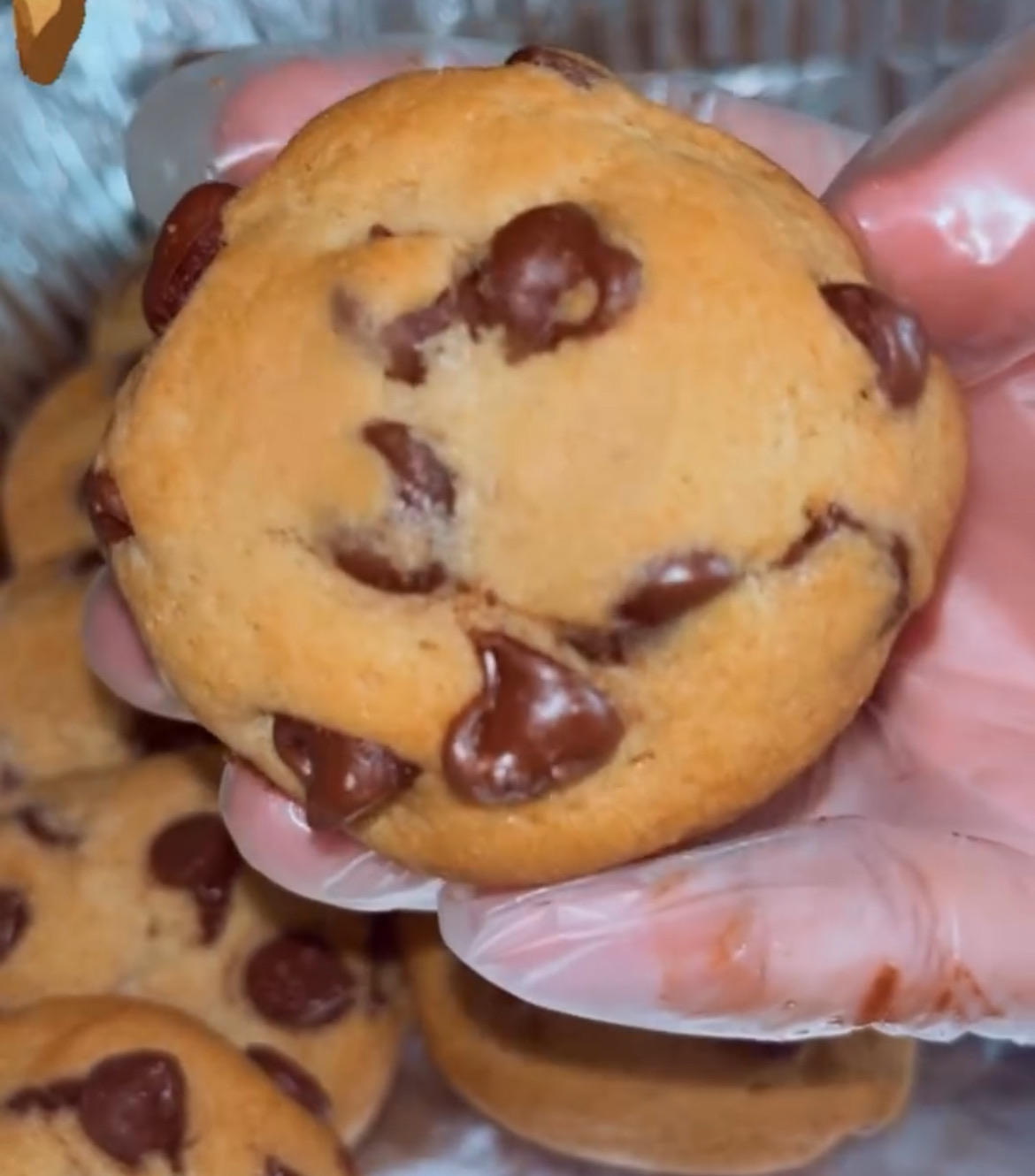 CHOCOLATE CHIP COOKIES