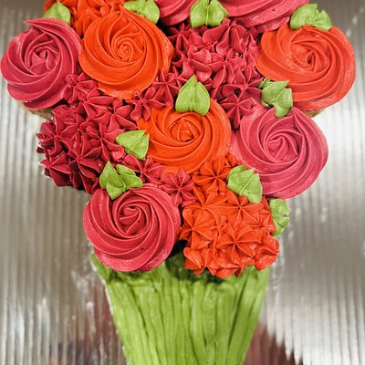 Custom Designed Pull-Apart Cupcake Cakes