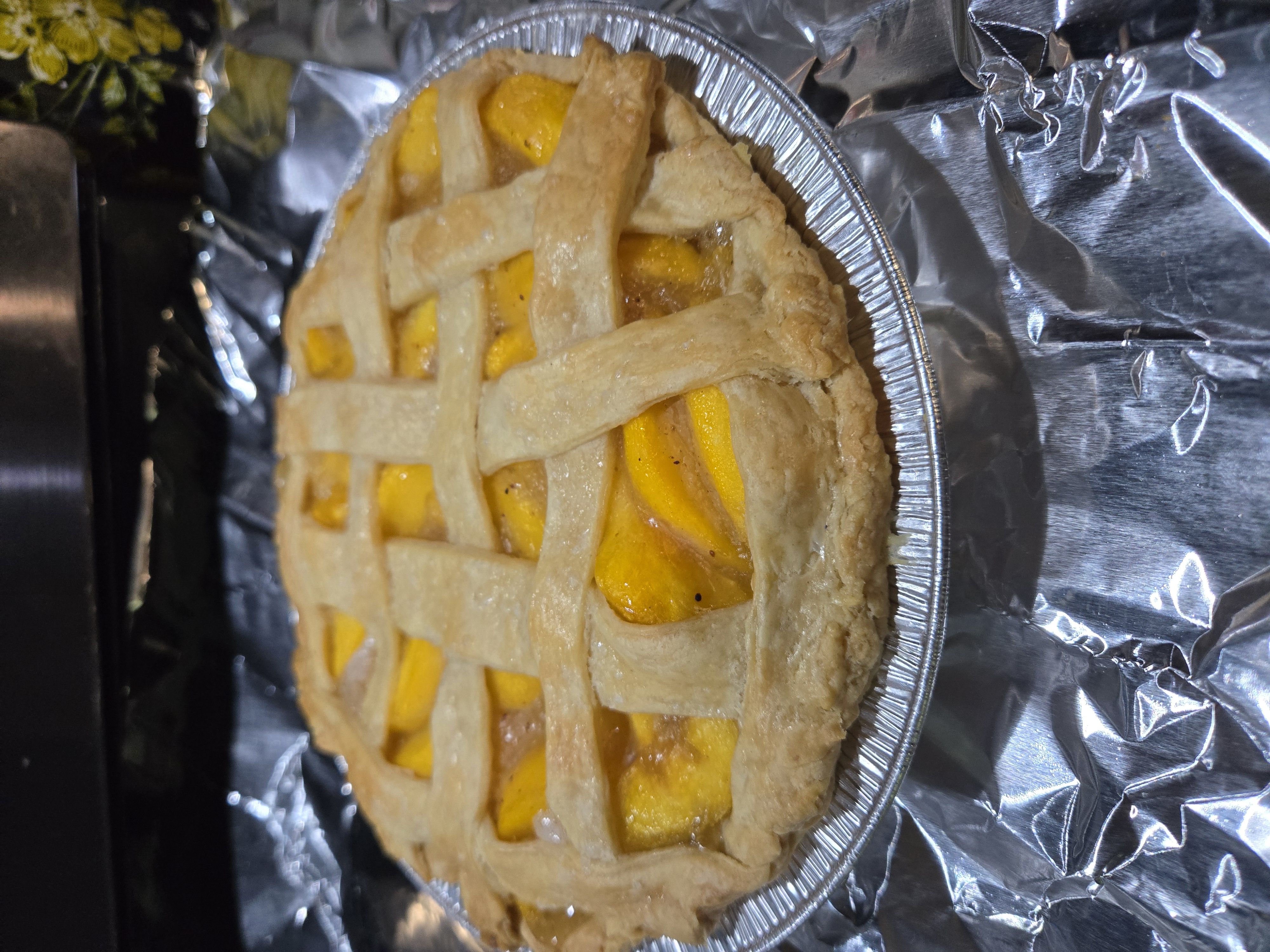 9" Peach Pie
