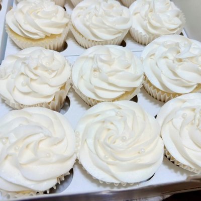 Custom Cupcakes 🧁 