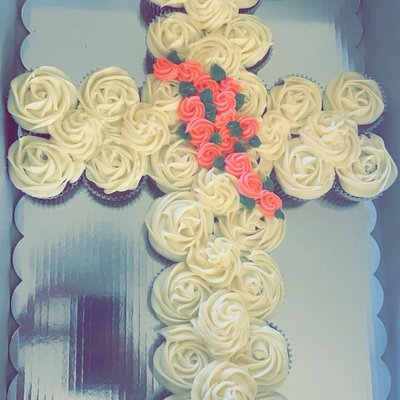 Cross Pull-A-Part Cake