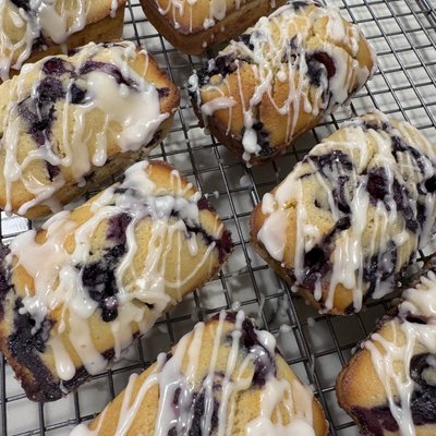 Lemon blueberry Loaves (12 Cupcake Sized)