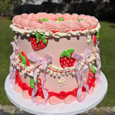 8” Custom Cake