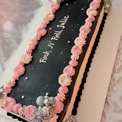 Large Slab Cake (90-100 servings)