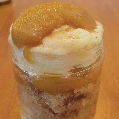 Peach Cobbler Cake Jar