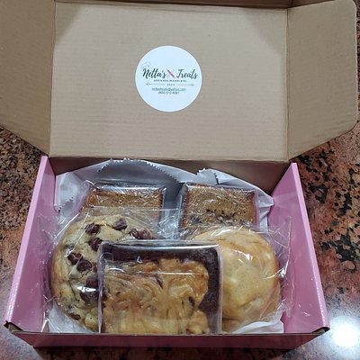 Cake and Cookie Flight Box 
