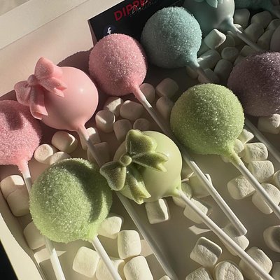 Classic Cake Pops
