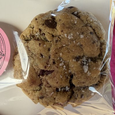 Nutella Stuffed Chocolate Chip Cookies - Each