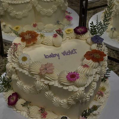 9” Heart Cake