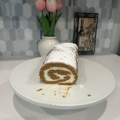 Half Pumpkin Roll 