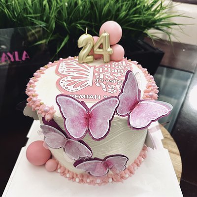 8” Round Keto Red Velvet Cake