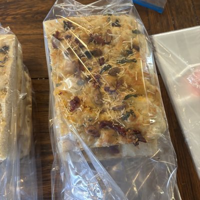 Sundried Tomato & Roasted Garlic focaccia 