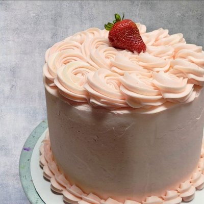 Signature Strawberry Cake 