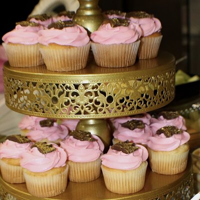 Vanilla Cupcakes 