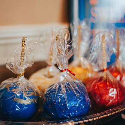 Customized Chocolate Covered Fruit (Strawberries, Apples, And Pineapples)