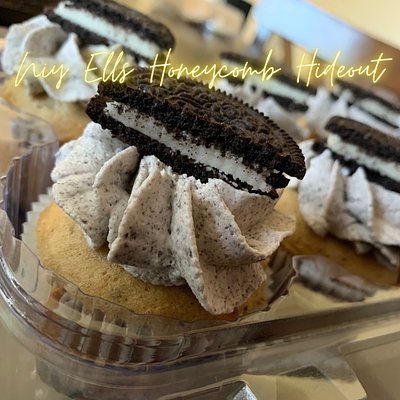 Cookies N’ Cream Cupcakes 