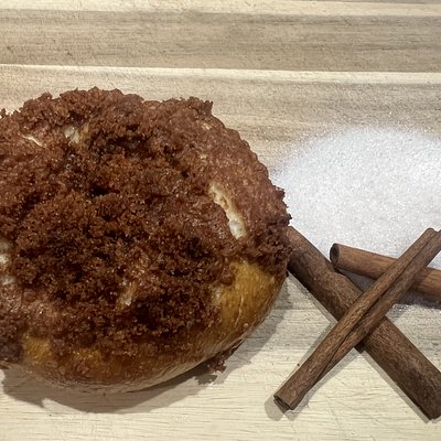 Cinnamon Crunch Bagel