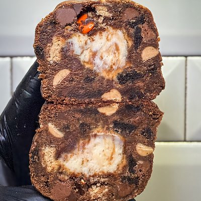 MEGA: Chocolate Peanut Butter Cheesecake 🍫 