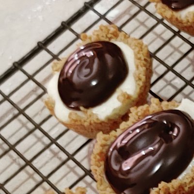 Mini Cheesecake Bites Chocolate Topping