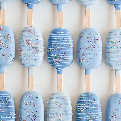 Cakesicles