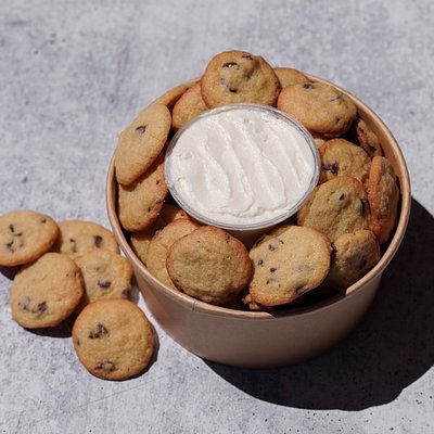 Mini Dunkers - Chocolate Chip - Vanilla Buttercream