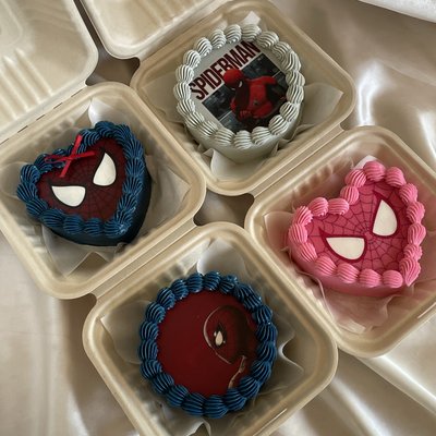 Spiderman Cake Drop