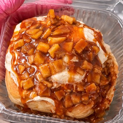 4 Pack Cinnamon Rolls