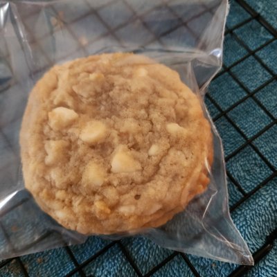 White Chocolate Macadamia Nut Cookie