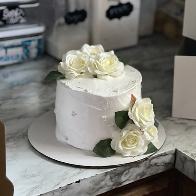 6in Wedding Cake