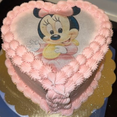 8-Inch Heart Cake 