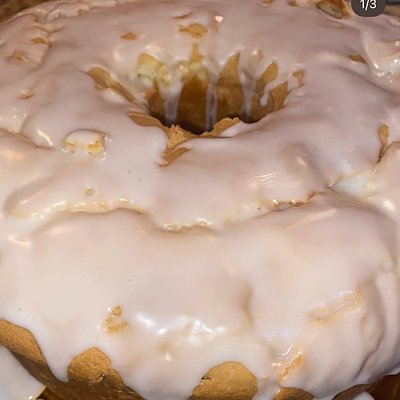 Queenie Pound Cake