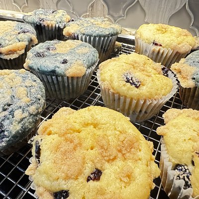 Blueberry Muffins (Dozen)