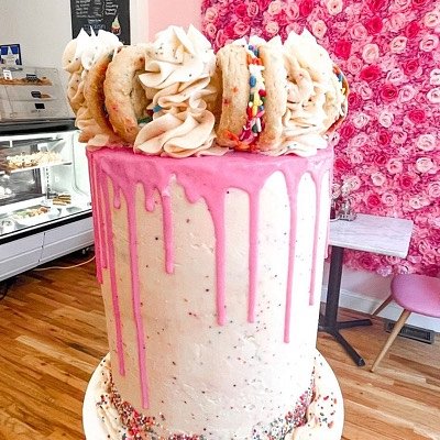 Signature Funfetti Cake (serves 15)