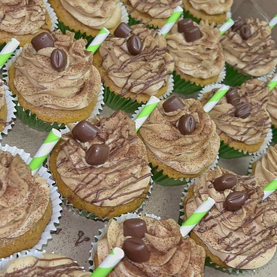 Pumpkin Spice Latte Cupcakes
