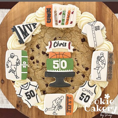 Custom Cookie Cakes